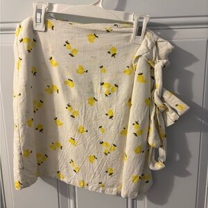 Forever 21 White Skirt with Yellow Lemon Design